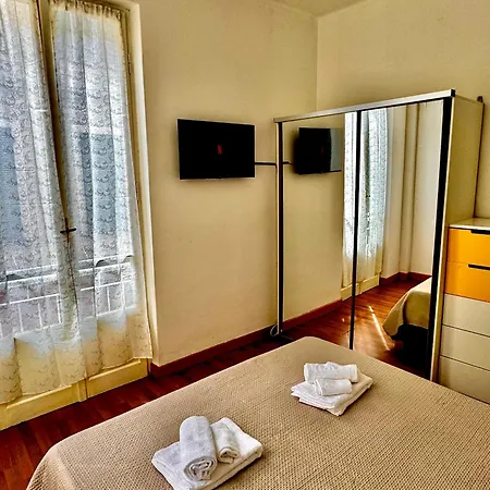 Magic House - Splendido Trilocale Nel Budello Apartamento